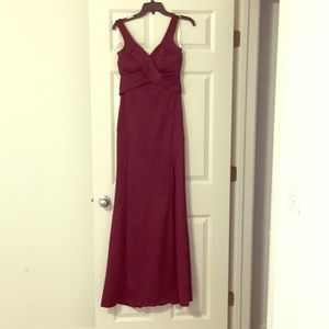 Stunning, flattering, & comfortable evening gown
